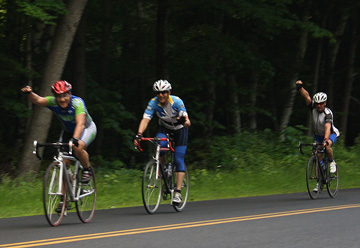Steve, Joe and Brett cross the state line
